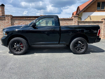 DODGE RAM 1500 5.7 HEMI EXPRESS REGULAR CAB 4X4 8stup. - 6