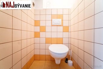 NÁMESTIE ANDREJA HLINKU - 120m2 dvojdom s 3 samostatnými vst - 6