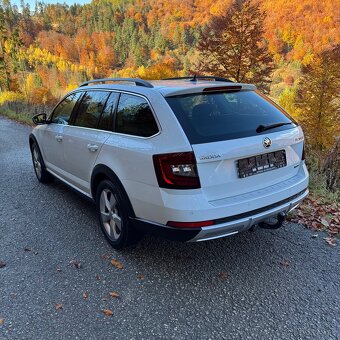 Škoda Octavia Scout 2.0 TDi - 6