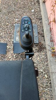 Predam Elektrický invalidní vozík Meyra Smart 906 - 6