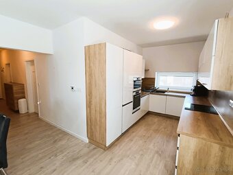 Novostavba 3 izbový byt s krásnou loggiou | 74 m2 | Okružná - 6