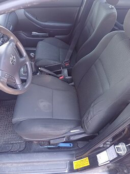 Toyota avensis wagon 1,6 i na ND - 6