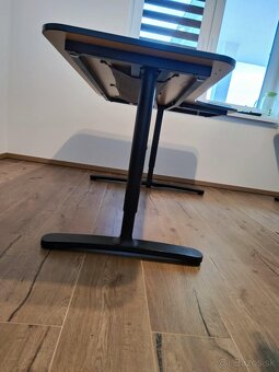 Rohovy stol IKEA BEKANT - 6