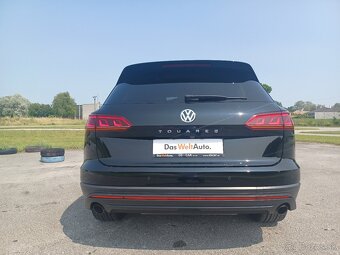 VW Touareg 3.0 V6 TDI SCR 170 kW/231k AT8 - 6