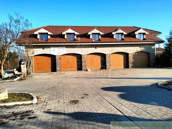 Dvojpodlažná polyfunkčná  budova s bytmi, kanceláriou a pi - 6