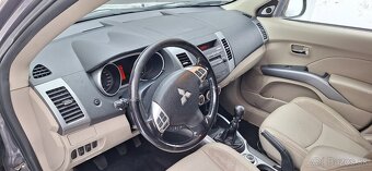 Predám Mitsubishi Outlander 4 x 4 - 6