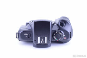 Canon EOS 700QD + Sigma UC Zoom 28-70mm f3.5 - 6