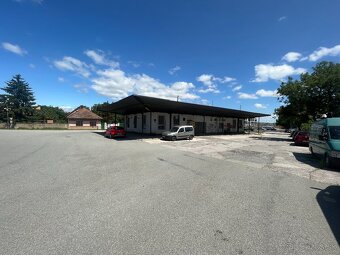 Komerčný objekt v centre Moldavy nad B. s pozemkom 1 808 m2 - 6