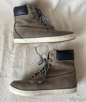 Damske kozene tenisky Timberland. Farba siva. Velkost 37. - 6