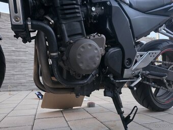 Kawasaki Z750S - 6