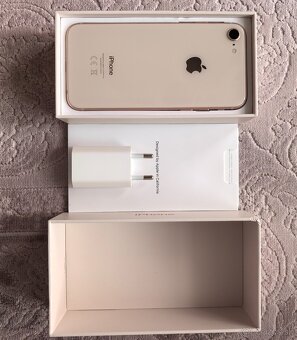 Iphone 8 - 6
