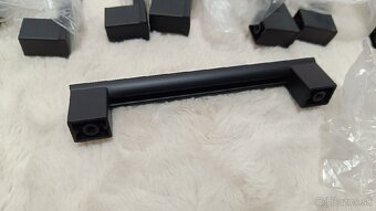 Čierne uchytky / madlá na skrinky / nábytok 10 kusov nové - 6