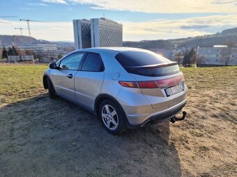 Honda civic 1.8i vtec 8g - 6