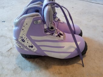 Predám detské bežky 130 cm s paličkami aj topánkami - 6