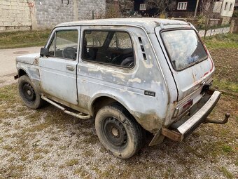 Lada Niva 1.6 - 6
