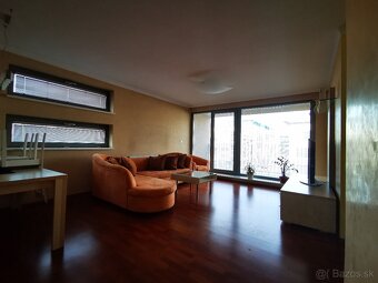 NA PREDAJ 3 IZBOVÝ BYT BRATISLAVA PASIENKY BAJKALSKÁ - 6