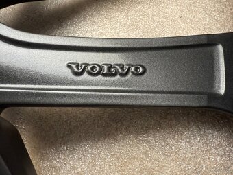 Originál kolesa R20 Volvo XC90 - 6