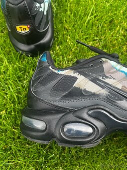 Nike Air Max Plus Camo Black Green - 6