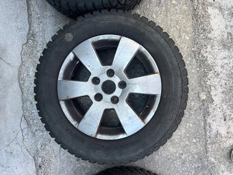 elektróny R15 5x112 s zimnými gumami - 6