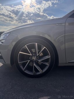 Škoda Superb Sportline 2.0 TDI DSG 4x4 147kW Virtual 4x4 - 6