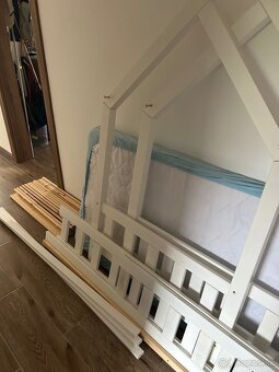 Detsky Postel v tvare domčeka - 6