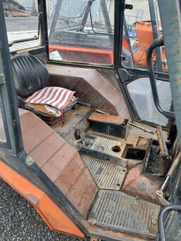 Kabina zetor 7711. 7745. - 6