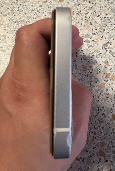 Apple Iphone 12 - 6