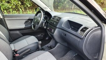 Škoda Fabia 1,4i/16V, naj.Original 40.000km, Garážovana. - 6