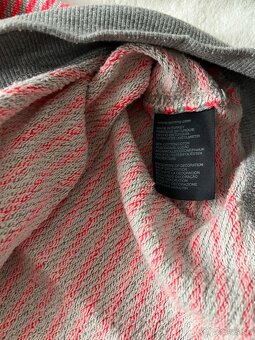 Damska mikina s kapucnou Tommy Hilfiger. Velkost M. - 6