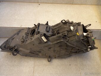 VW TOUAREG PRAVÝ BIXENON 7P1941754B - 6