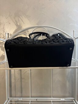 Christian Louboutin - 6