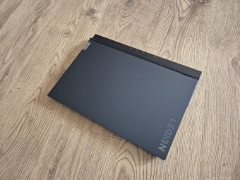 Herný notebook Lenovo Legion 5-15ACH6H - 6