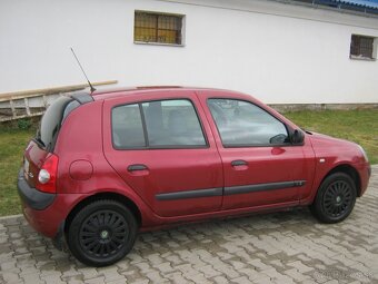 Renault clio 1,2i - 6