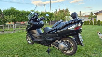 SUZUKI Burgman 400 k8 - 6