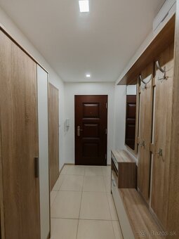 Prenájom - veľkometrážna garsonka - sidlisko JUH Topolcany - 6