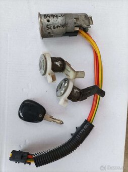 Rozpredám Scenic - 6