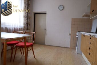 Dom na najkrajšom mieste v obci Jelšovce - 6