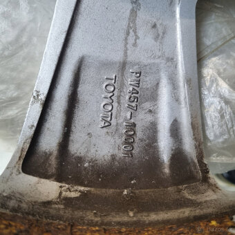 Hliníkové Toyota disky 5x114,3 R17 6,5J ET45 - 6