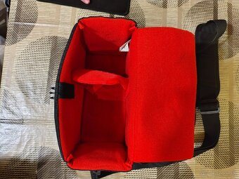 Zrkadlovka EOS 2000D - 6