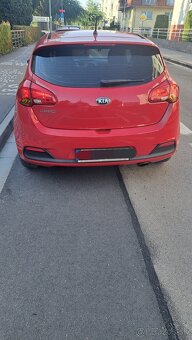 Kia Ceed  1,4 benzín - 6