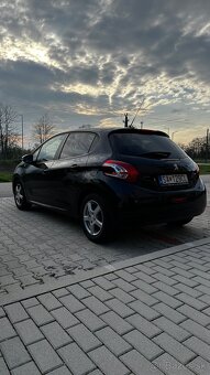 Peugeot 208 STYLE 1.2/60kw/45000km/1.Majitel/SK auto - 6