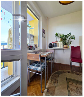 PRIESTRANNÝ 2i byt BB / KARPATSKÁ / 64 m2 / LOGGIA / VÝHĽAD - 6