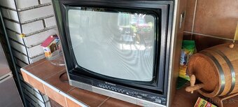 Retro - 6