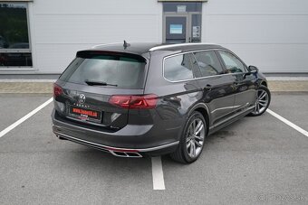Volkswagen Passat Variant 2.0 TDI Elegance 4Motion DSG - 6