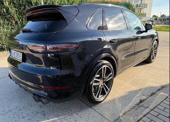 Porsche Cayenne Turbo 4x4 - 6