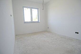 33Reality | Na predaj 3.izbový rodinný dvojdom v Dun Streda. - 6