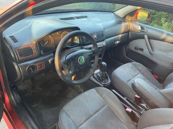 Predam Škoda Octavia 1.9 TDi 66kw . - 6
