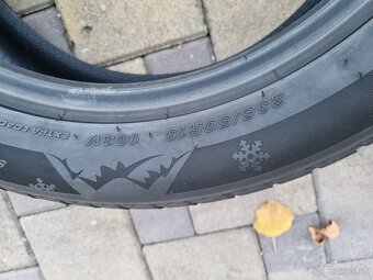 235/50 R19 zimné pneumatiky - 6
