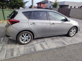Toyota Auris 1.6i 2017 - 6
