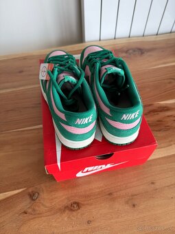 Nike Dunk Low - 6